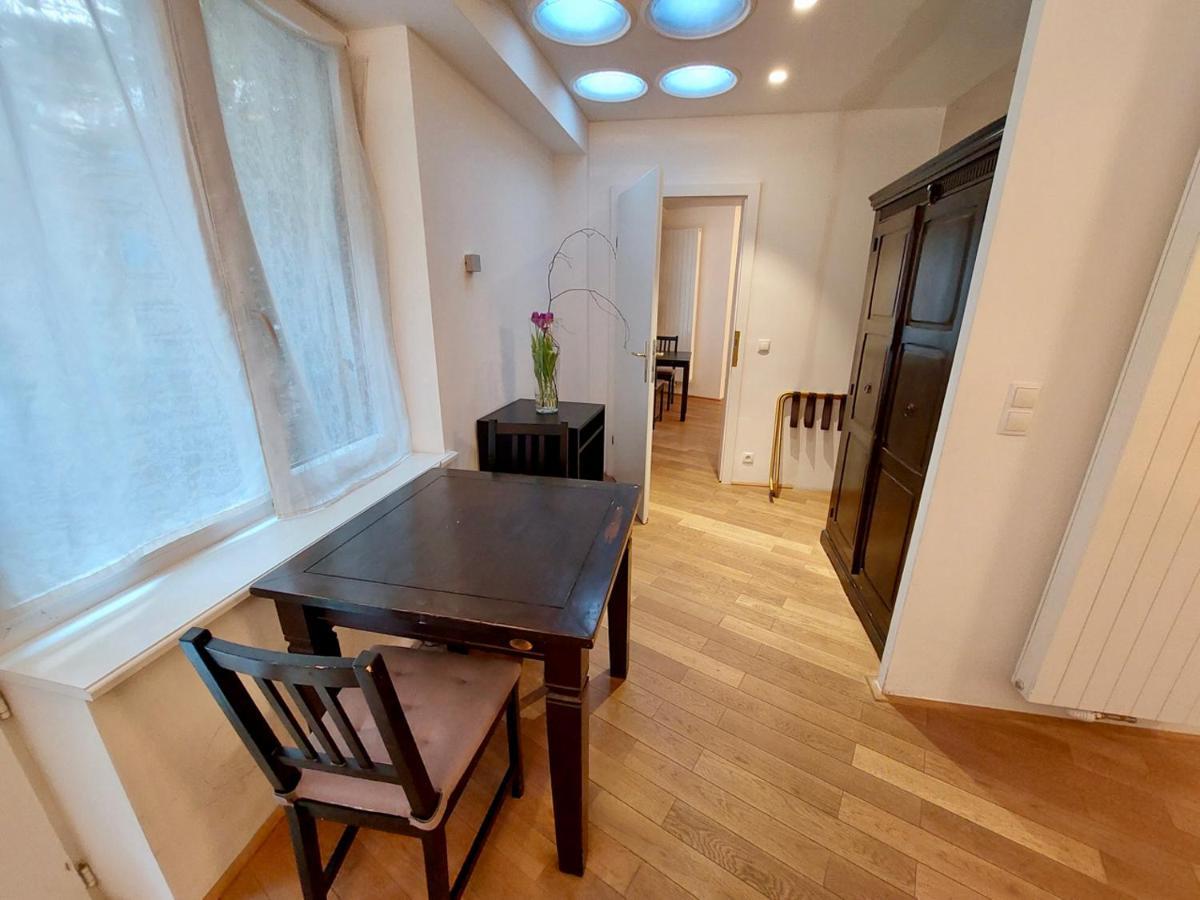 Vienna Studio Apartments Extérieur photo